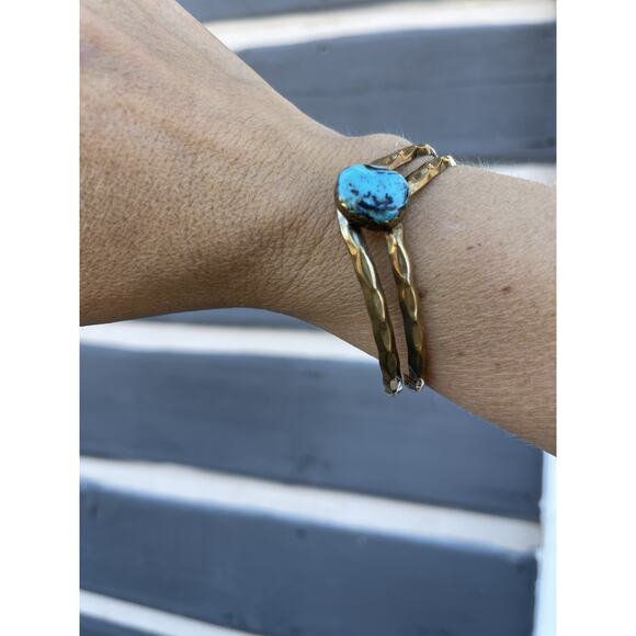 Vintage Native American Navajo Turquoise and Brass Cuff Bracelet Southwestern - Picture 3 of 10
